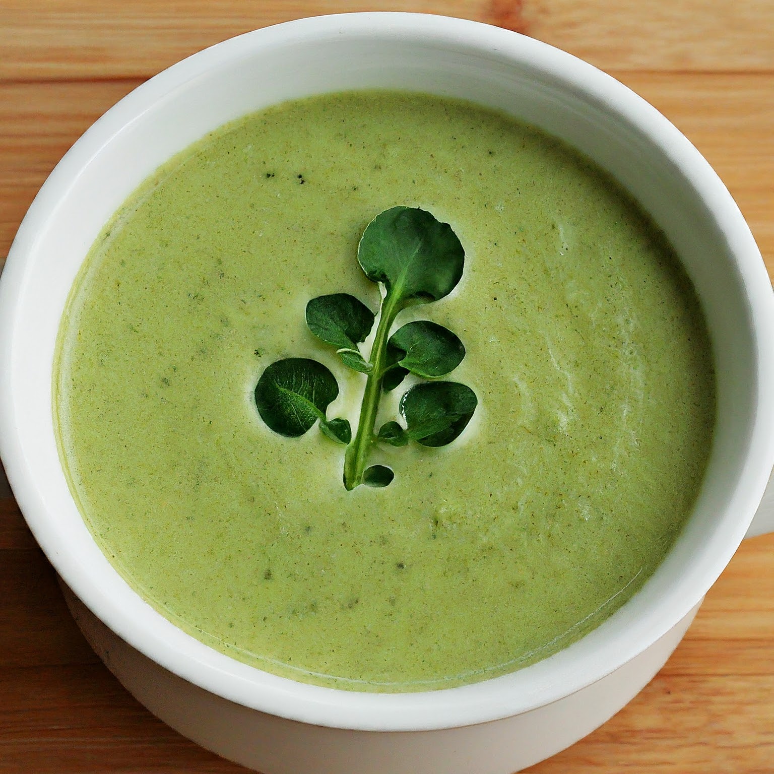Easy and Peppery Fresh Watercress Soup Recipe