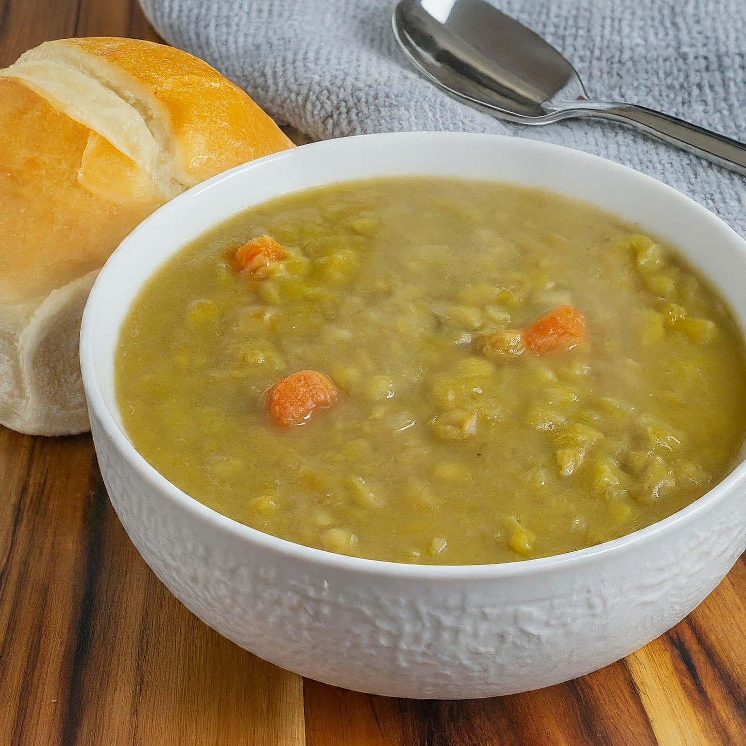 Hearty and Cozy Instant Pot Split Pea Soup Recipe